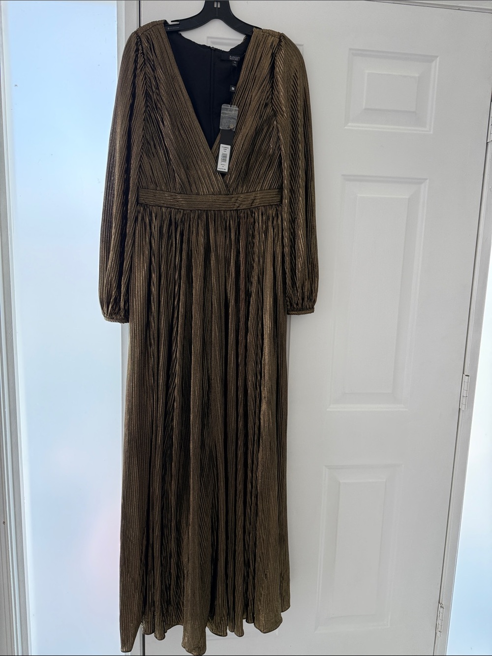 Badgley Mischka Elegant Long Sleeve Metallic Brown Maxi Dress